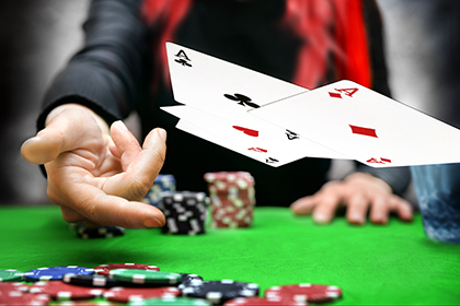 Choosing Online Poker Locales Site